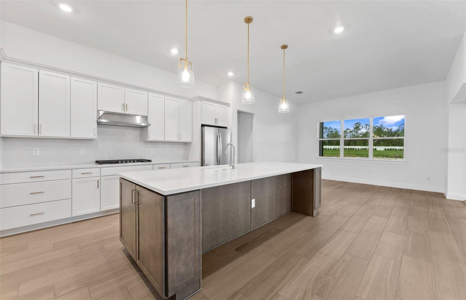 16739 HARVEST LEAF RD — photo 4