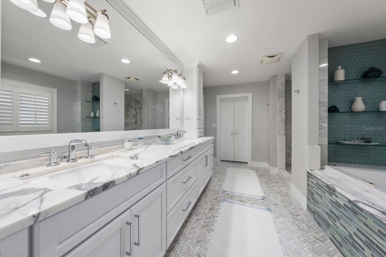 109 DRIFTWOOD LN — photo 38
