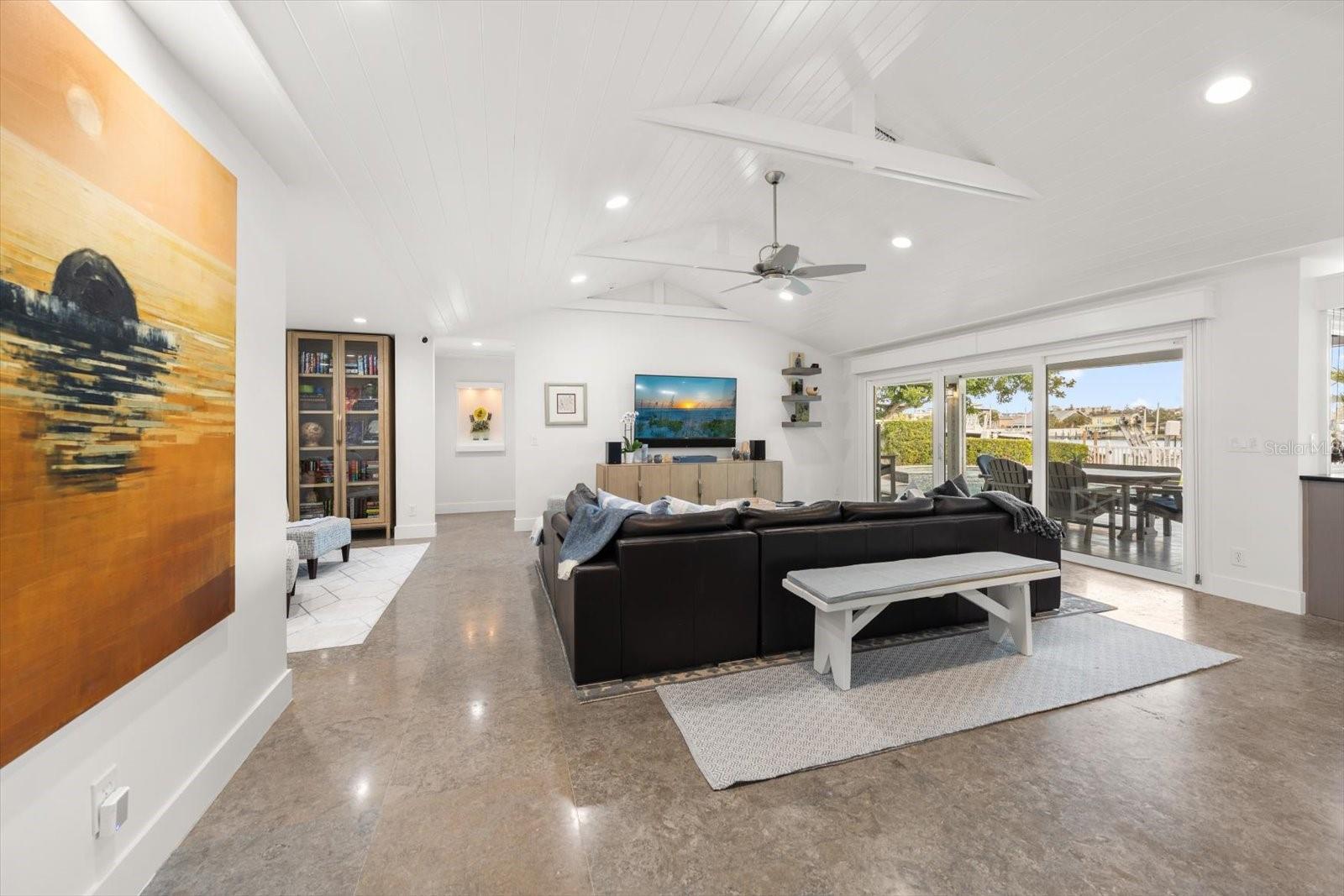 109 DRIFTWOOD LN — photo 10