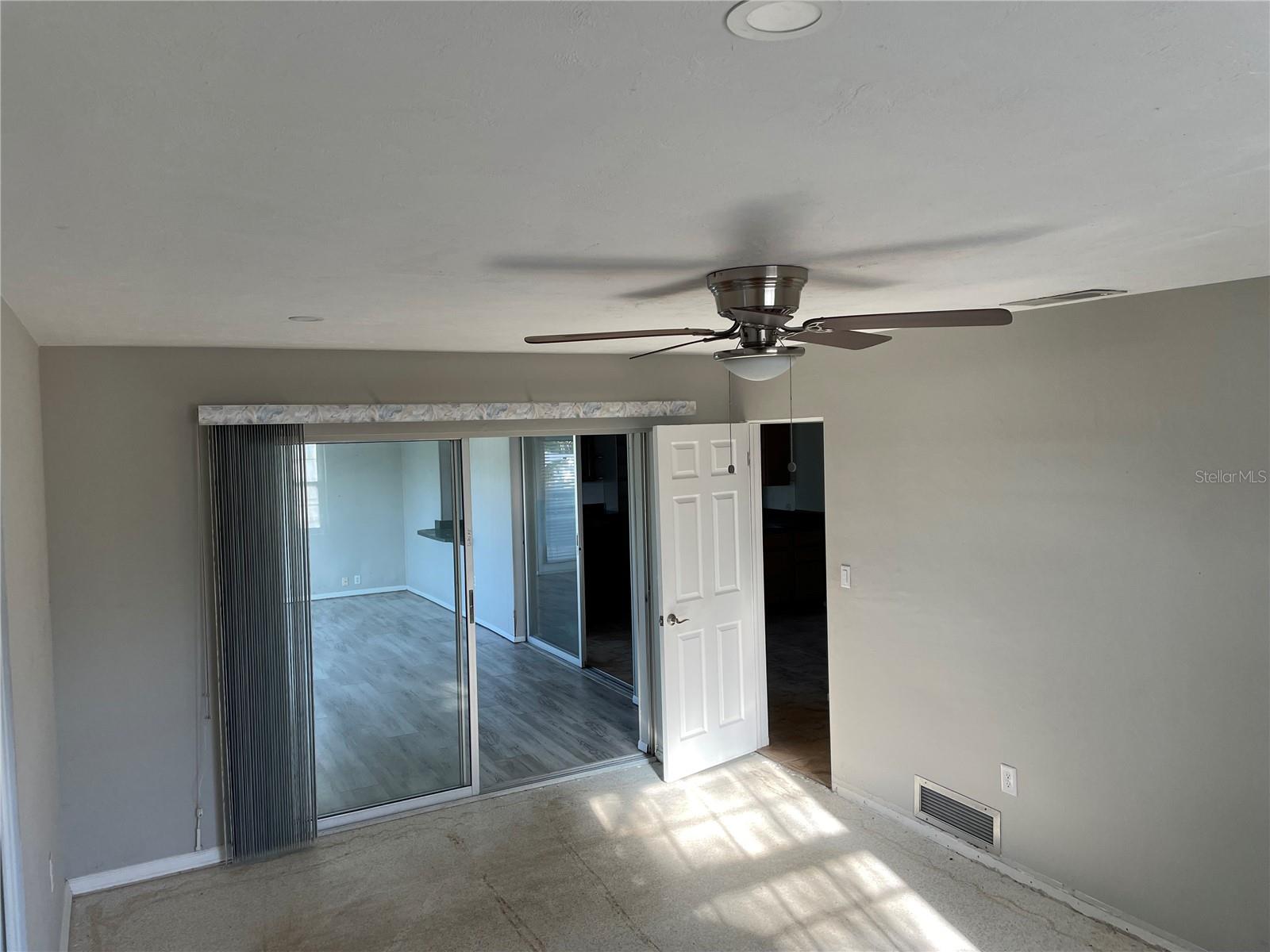 10307 SANDPIPER RD W — photo 10