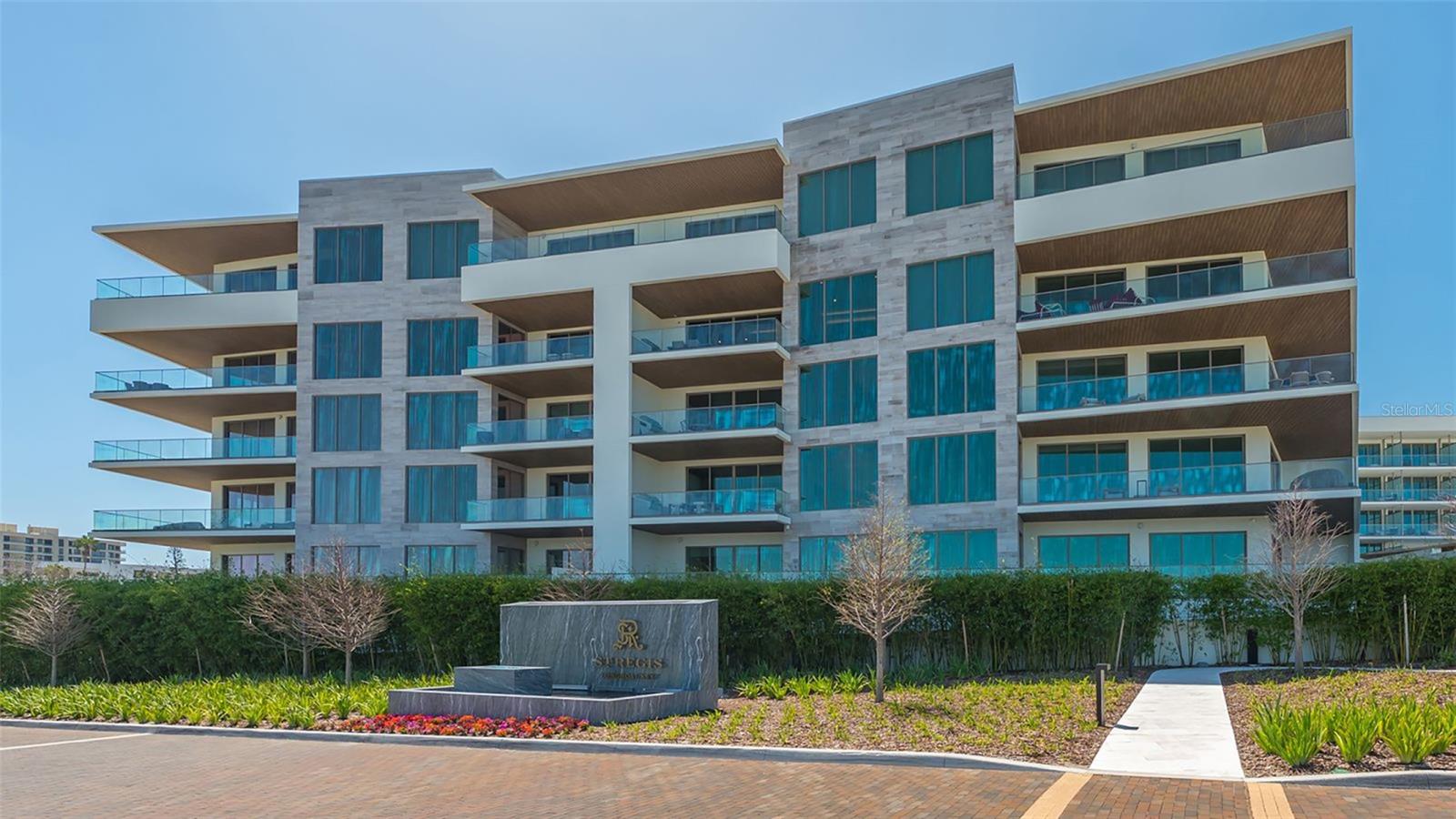 1561 GULF OF MEXICO DR #304 — photo 56