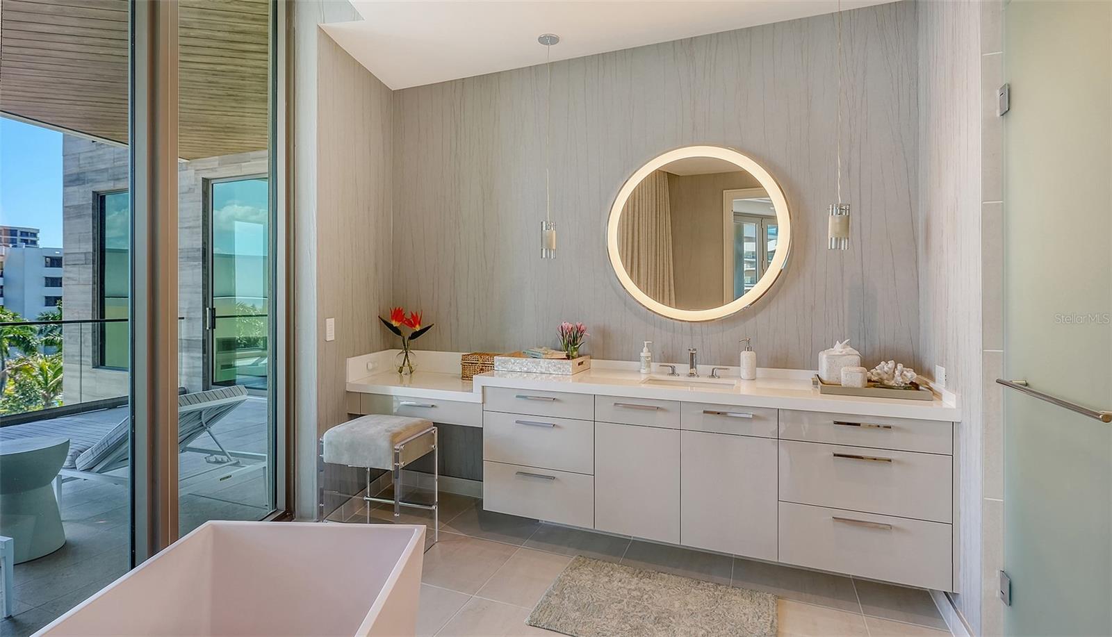 1561 GULF OF MEXICO DR #304 — photo 43
