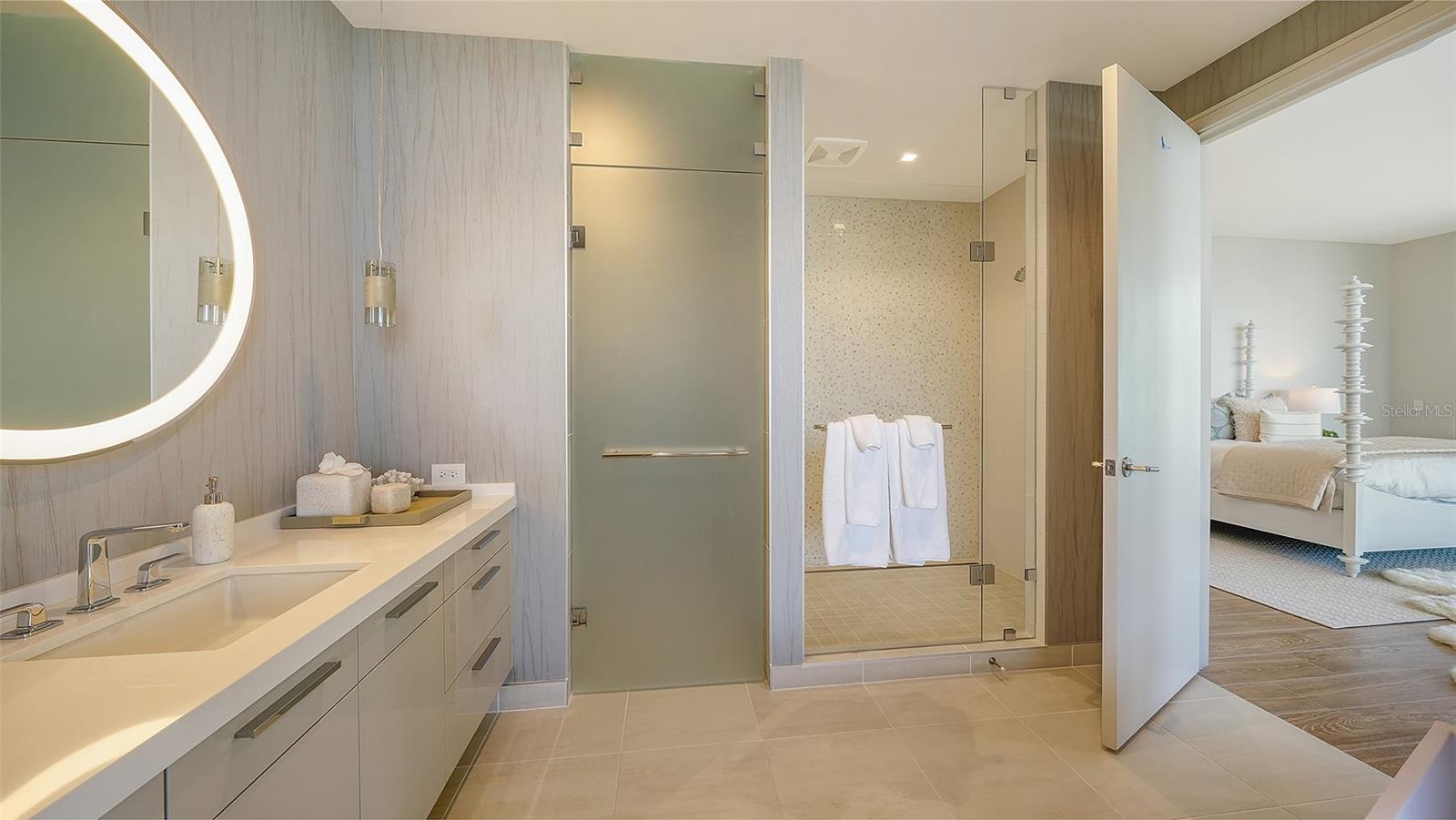 1561 GULF OF MEXICO DR #304 — photo 44