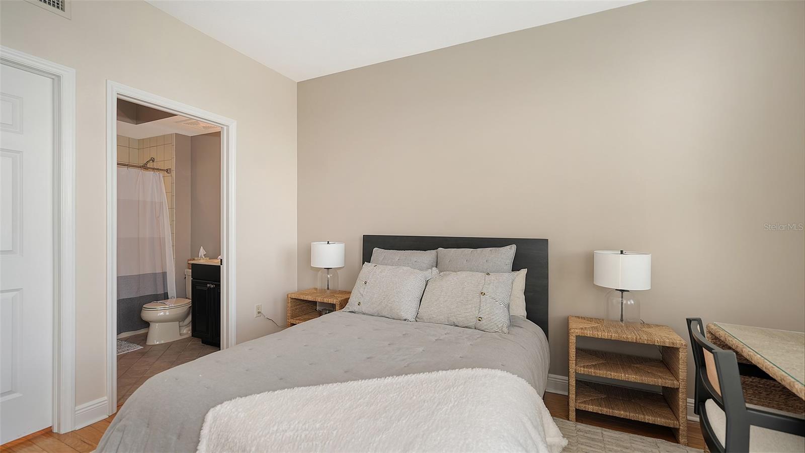 100 CENTRAL AVE #K817 — photo 38
