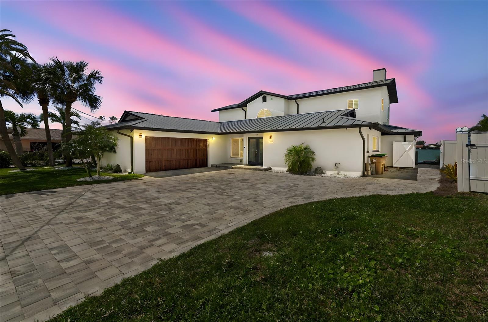 478 HARBOR DR N — photo 3