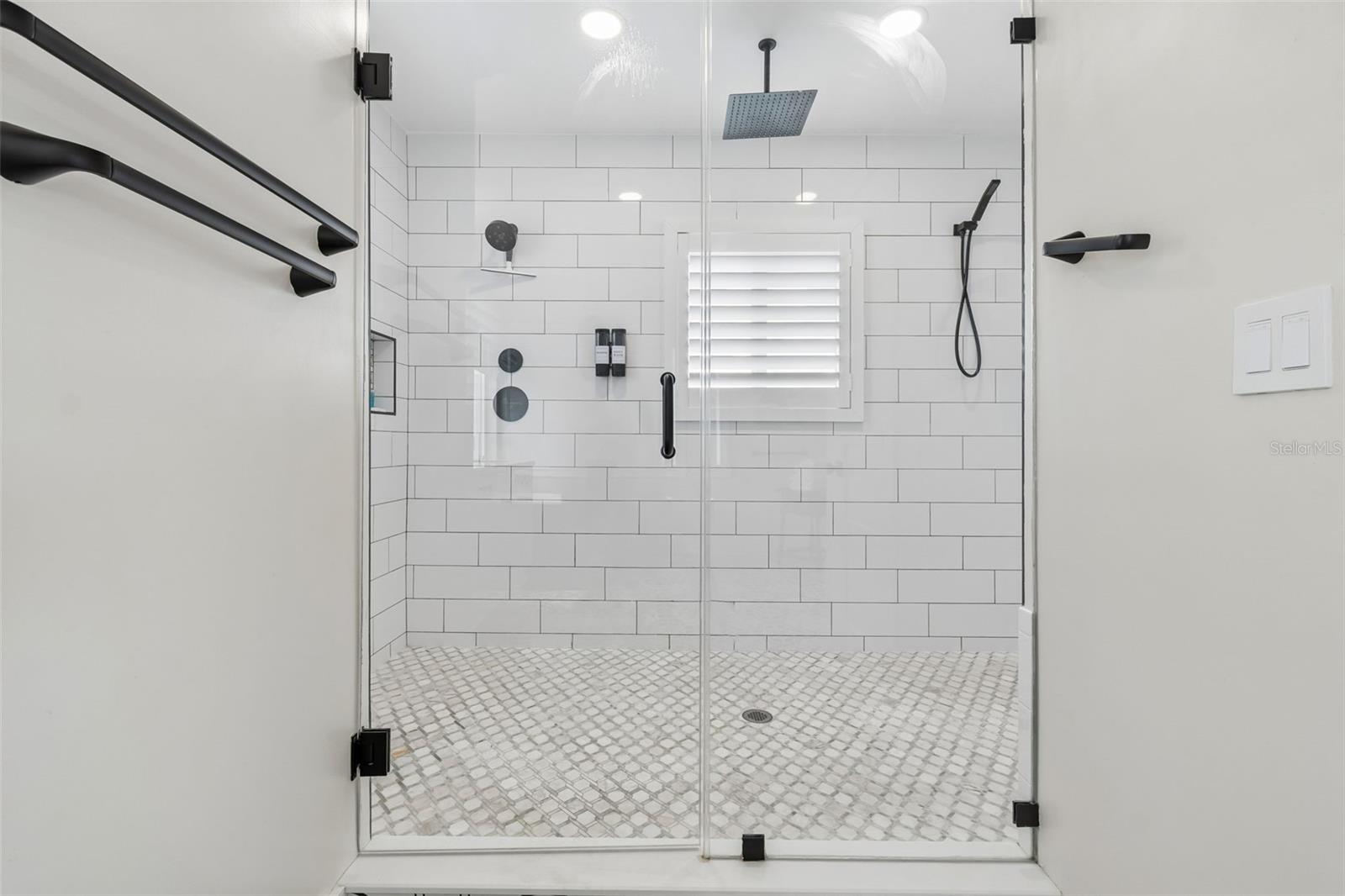 478 HARBOR DR N — photo 34