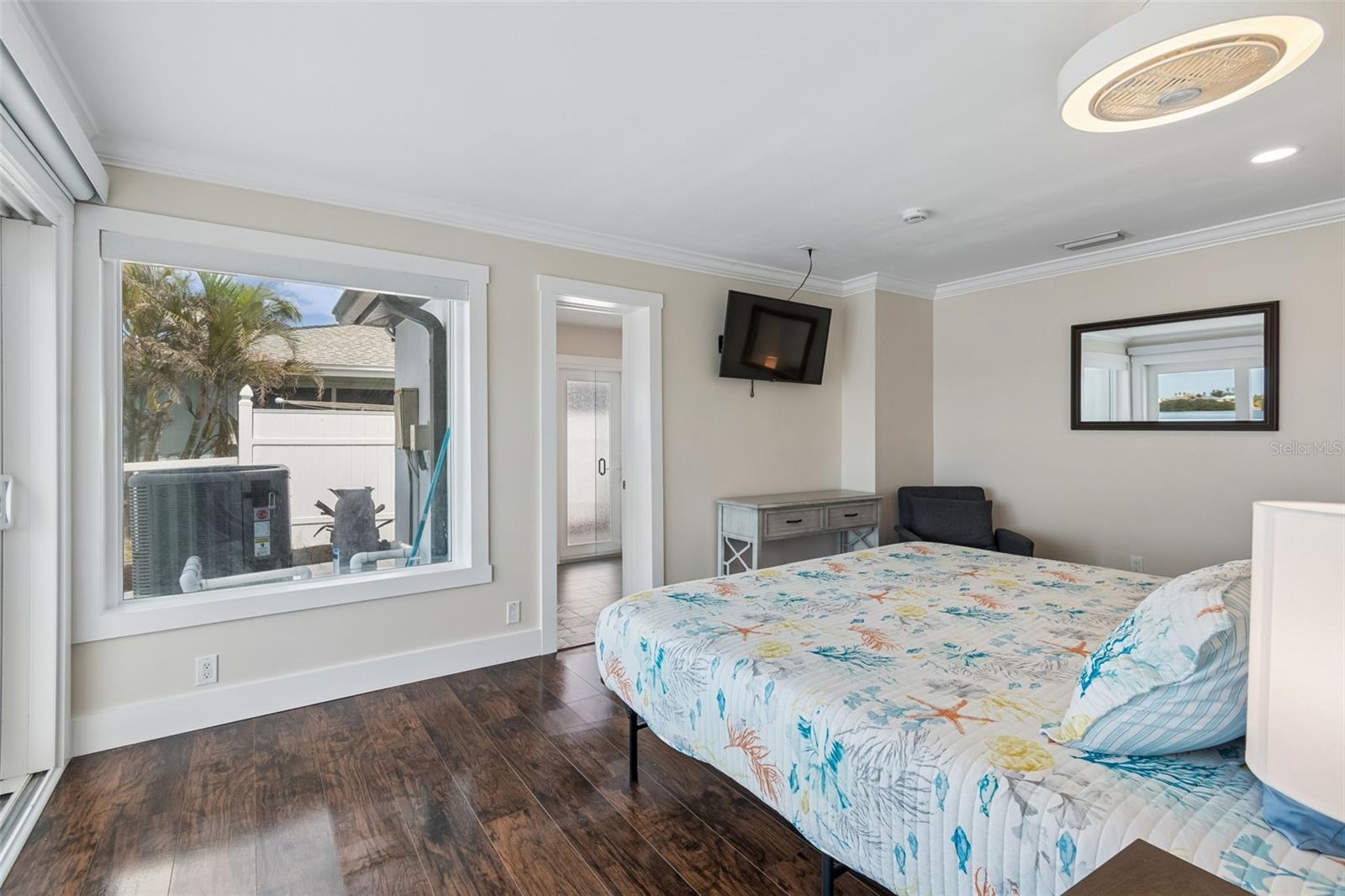478 HARBOR DR N — photo 14