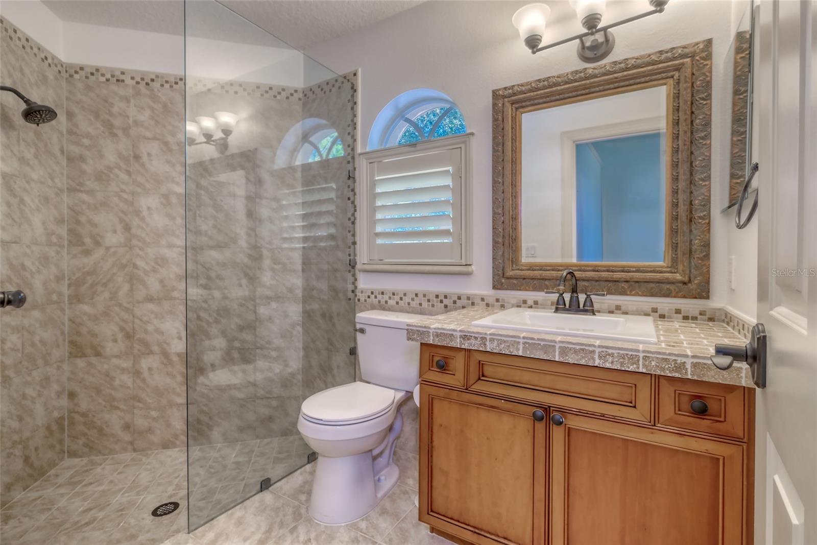 2983 WENTWORTH WAY — photo 38