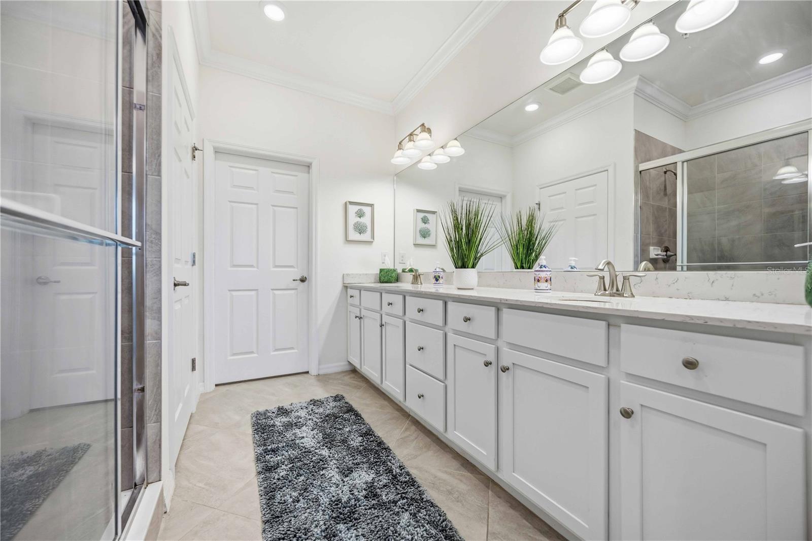 10039 CROOKED CREEK DR #201 — photo 33
