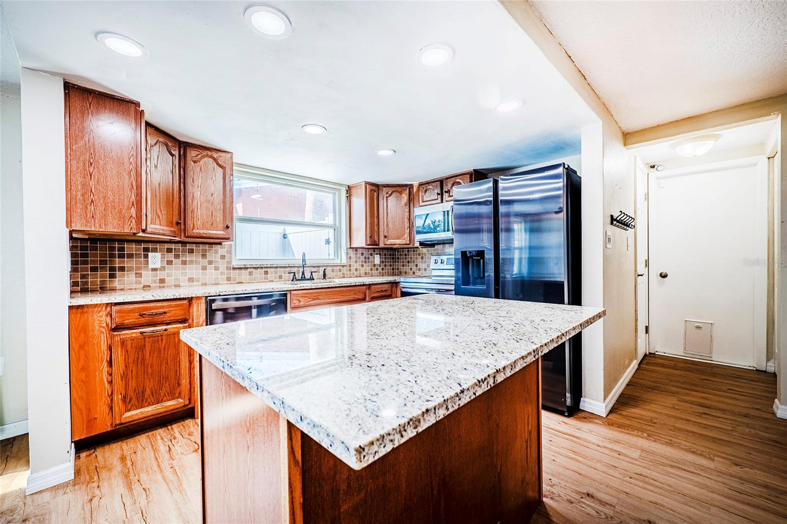 9720 GRAY FOX LN — photo 11