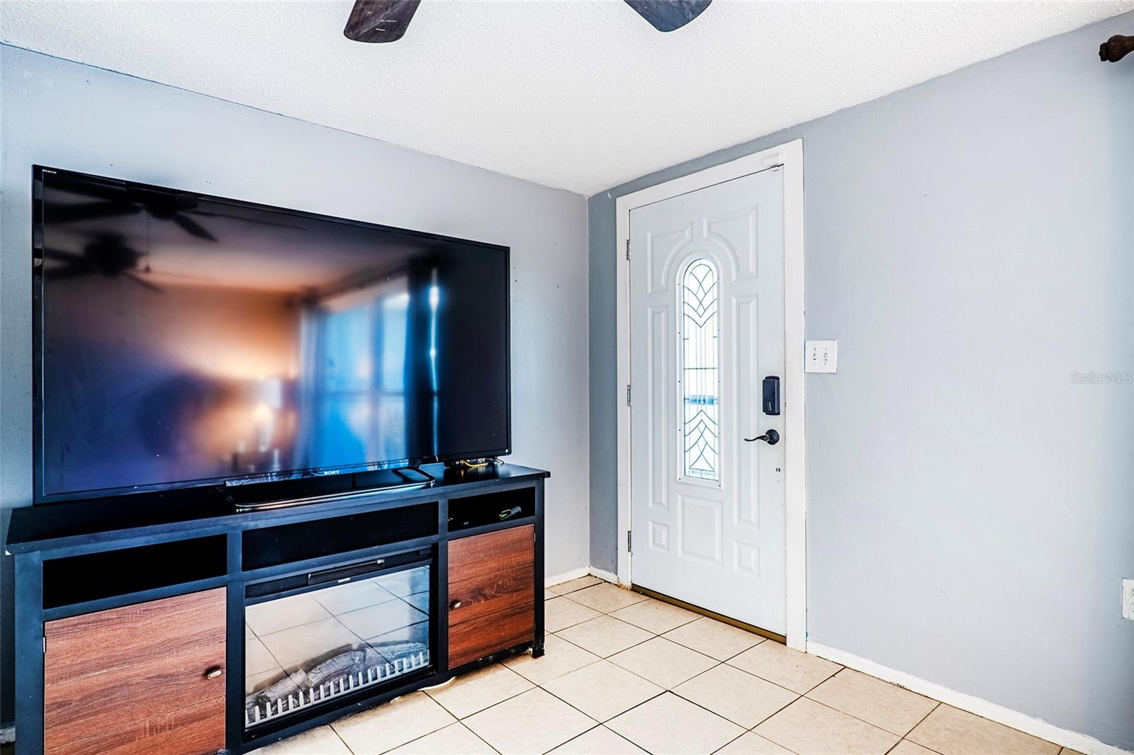 9720 GRAY FOX LN — photo 3