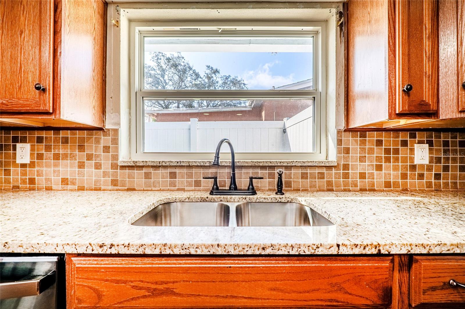 9720 GRAY FOX LN — photo 14