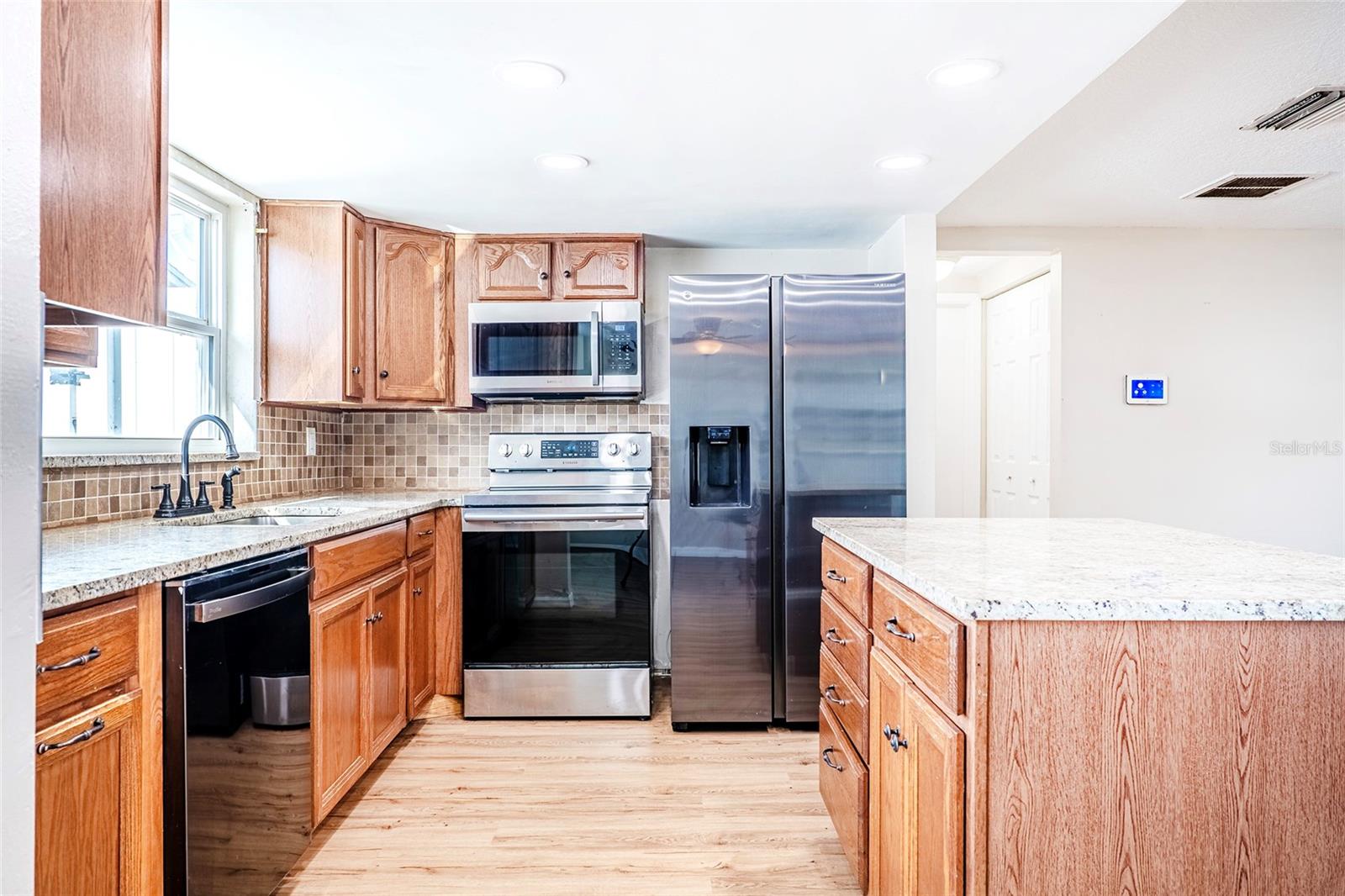 9720 GRAY FOX LN — photo 12