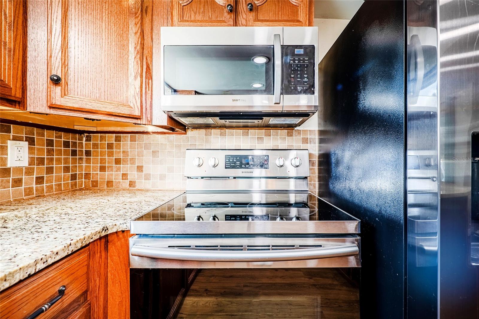 9720 GRAY FOX LN — photo 15
