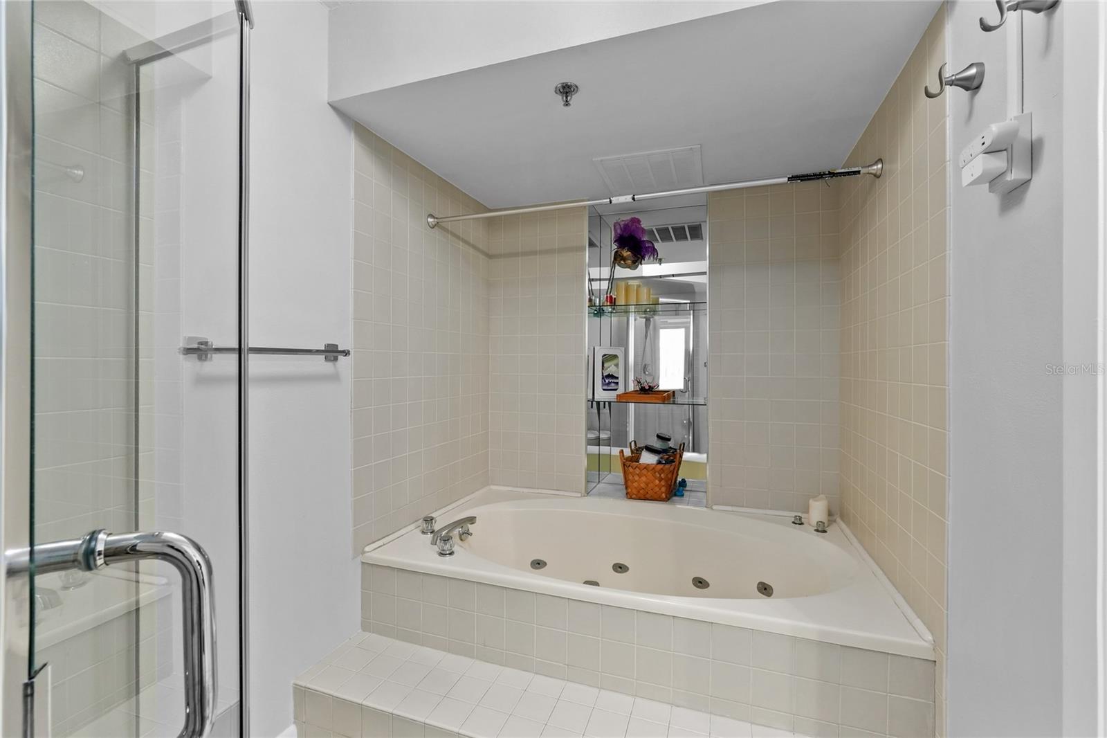 1660 GULF BLVD #807 — photo 16