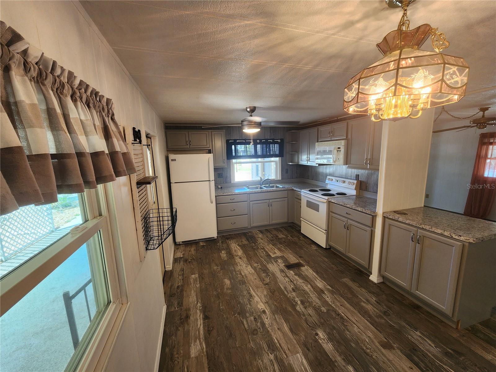 808 53RD AVE E #191 — photo 3