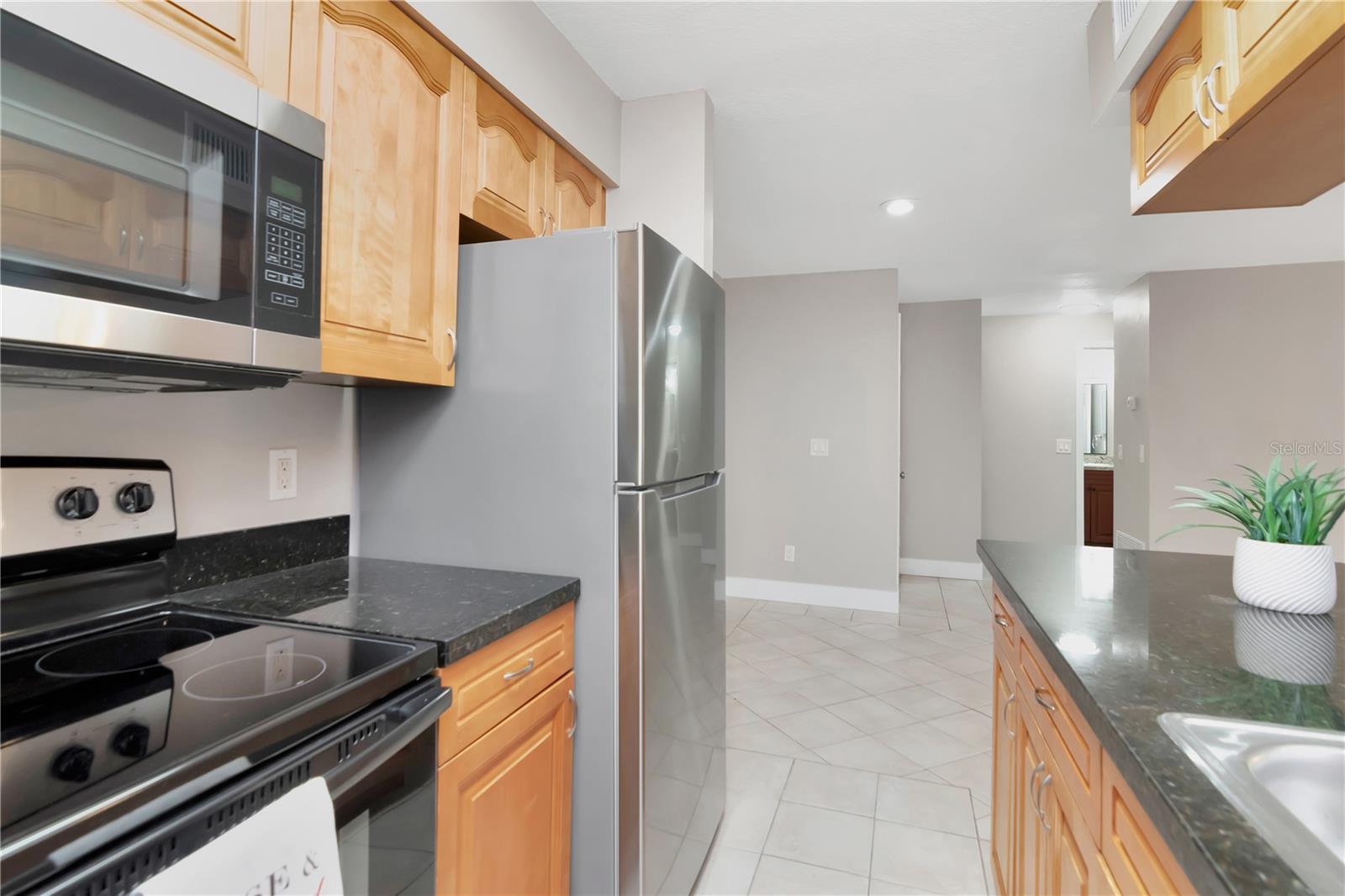 228 BERRY TREE PL — photo 13