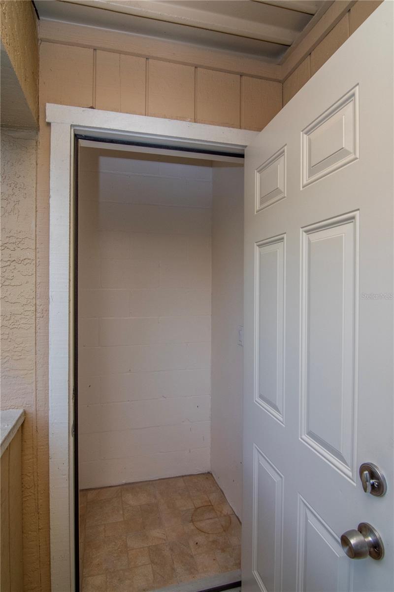 228 BERRY TREE PL — photo 26