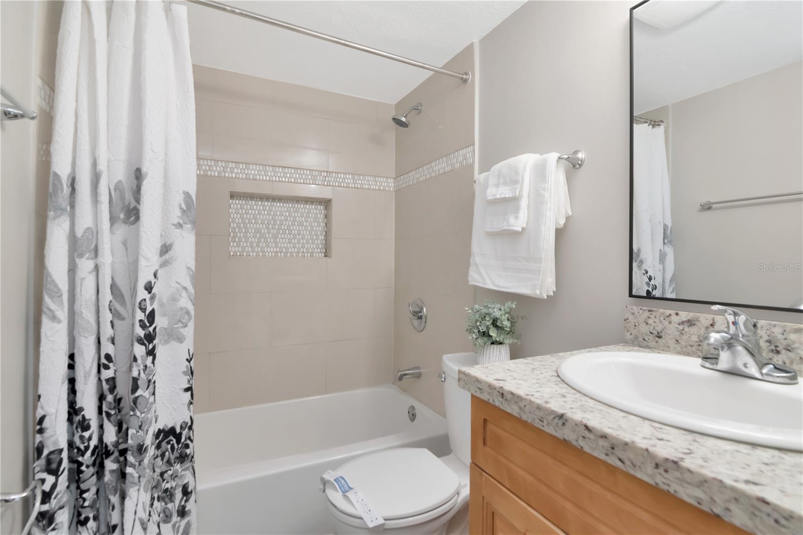 228 BERRY TREE PL — photo 21