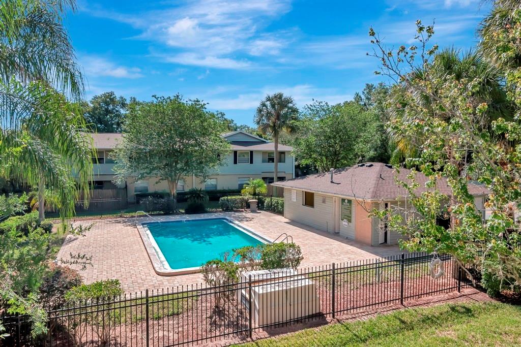 228 BERRY TREE PL — photo 32