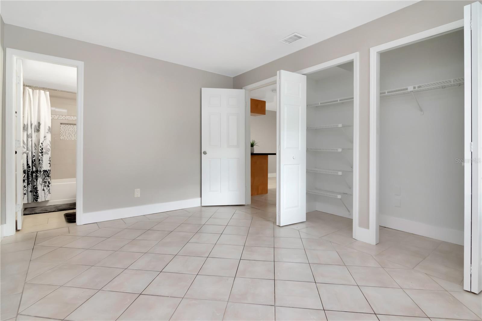 228 BERRY TREE PL — photo 20