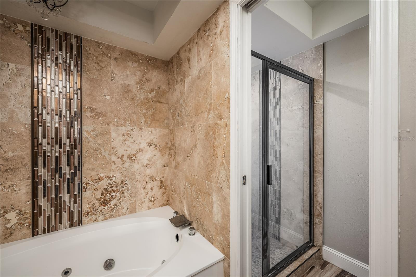 930 SYMPHONY ISLES BLVD — photo 29