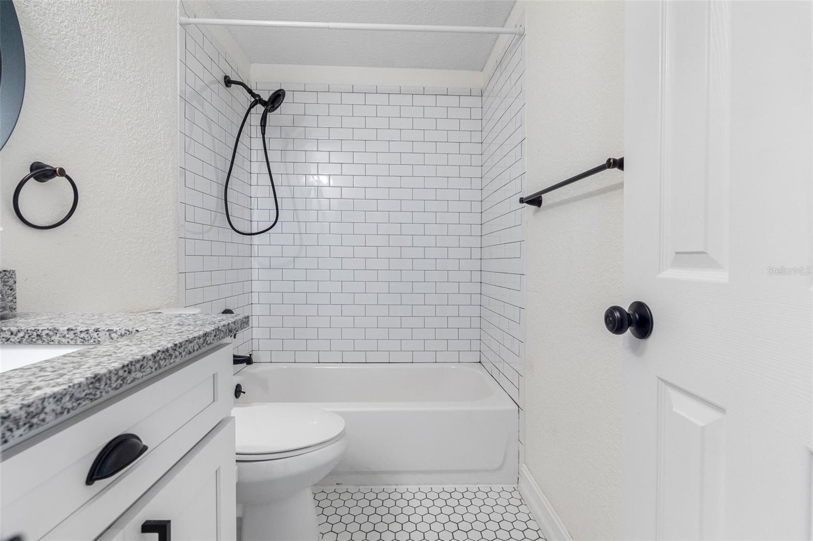 3007 CHIPCO ST — photo 37