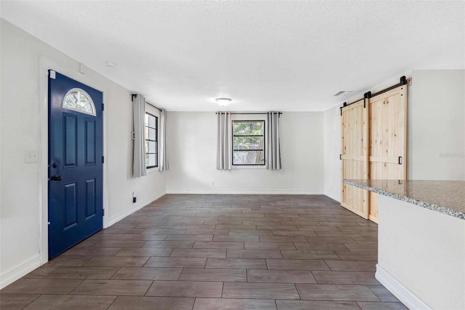 3007 CHIPCO ST — photo 8