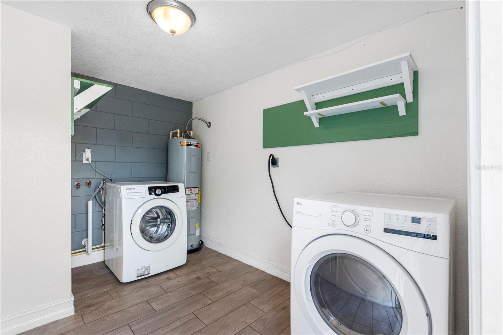 3007 CHIPCO ST — photo 43