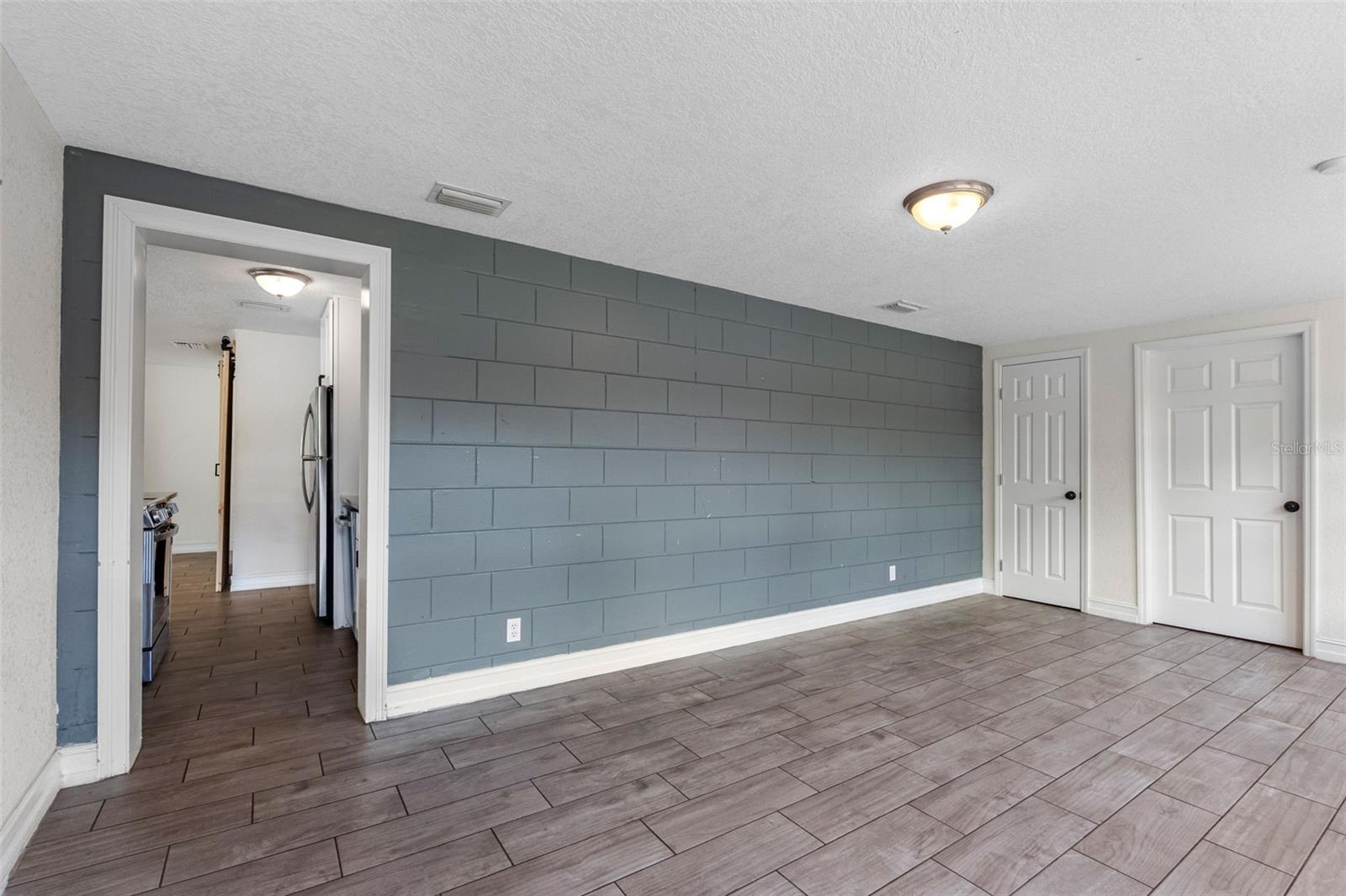 3007 CHIPCO ST — photo 39