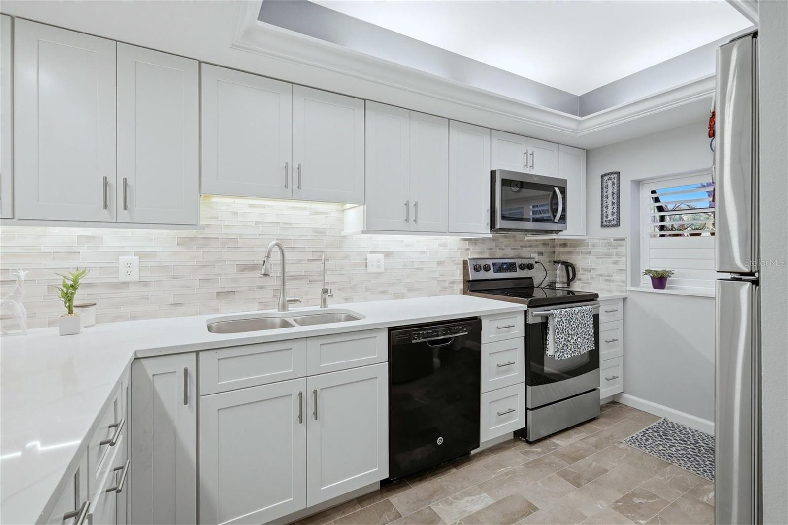3361 CROSS CREEK DR #3361 — photo 3