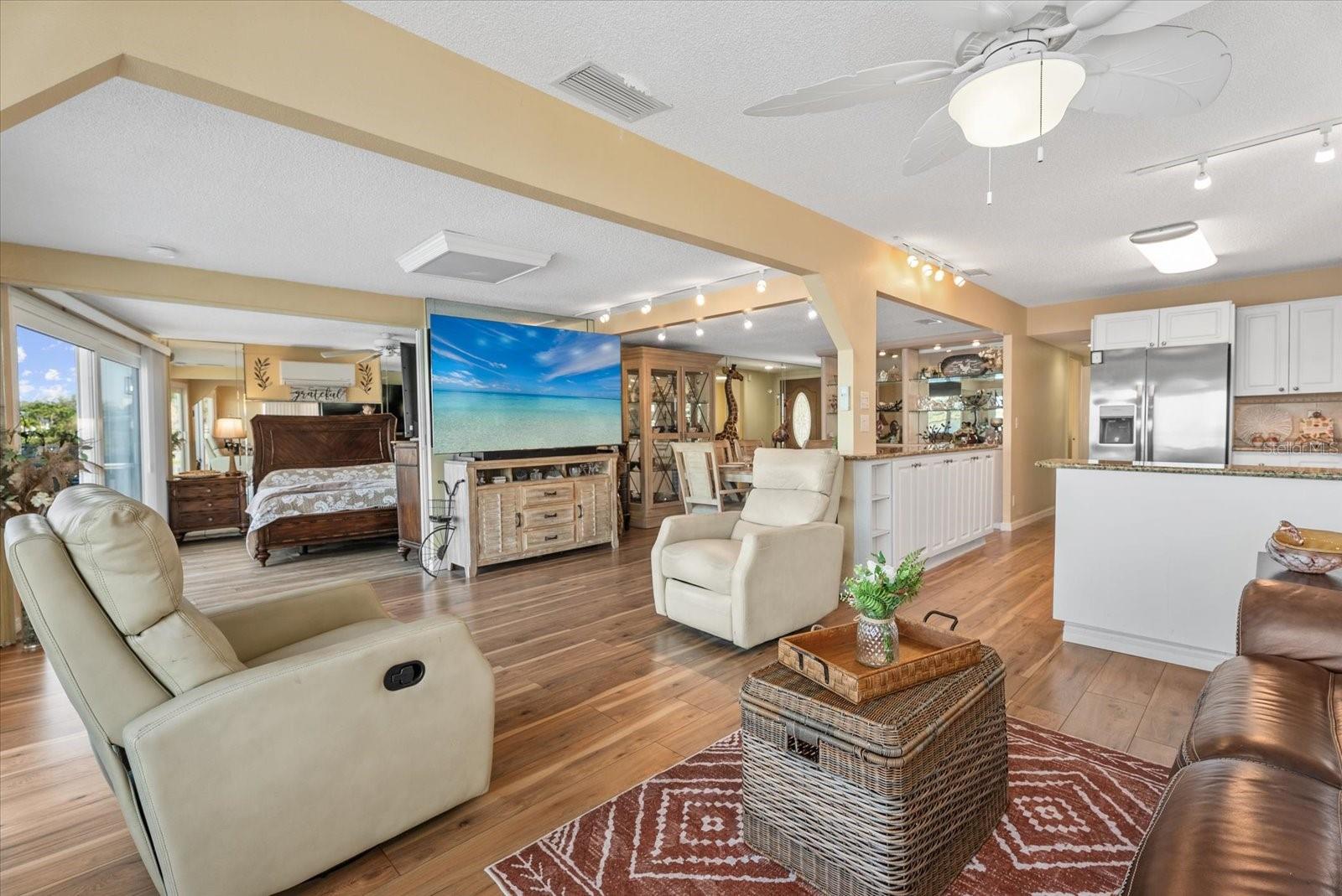 33 N STARBOARD DR — photo 14