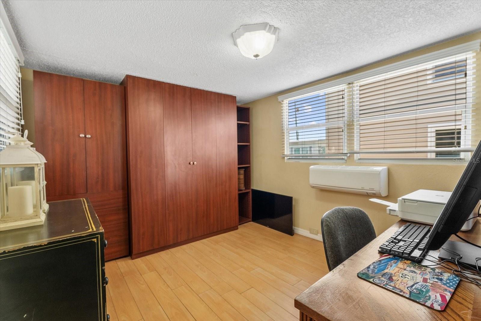33 N STARBOARD DR — photo 27
