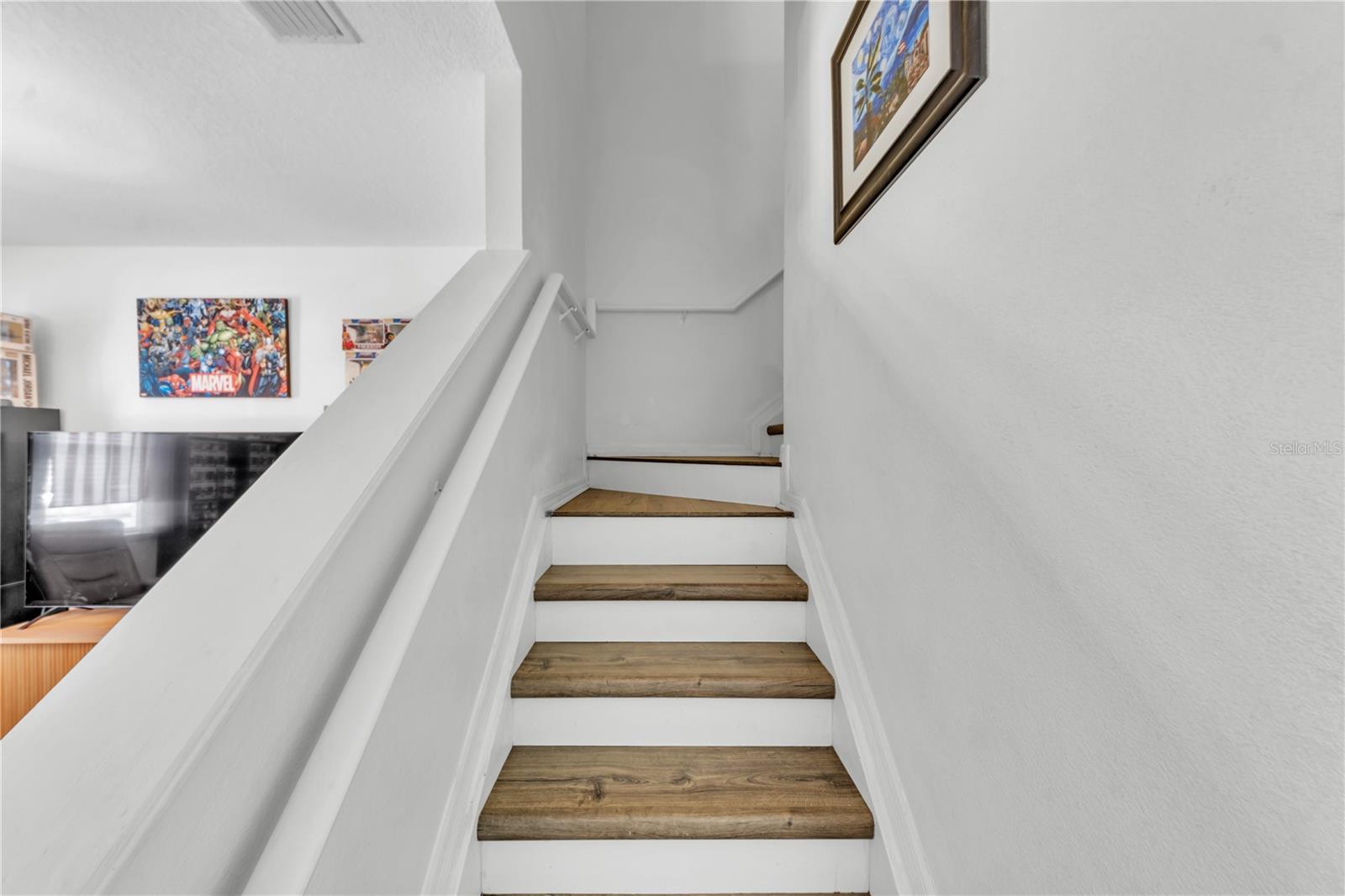 1939 GREENWOOD VALLEY DR — photo 11