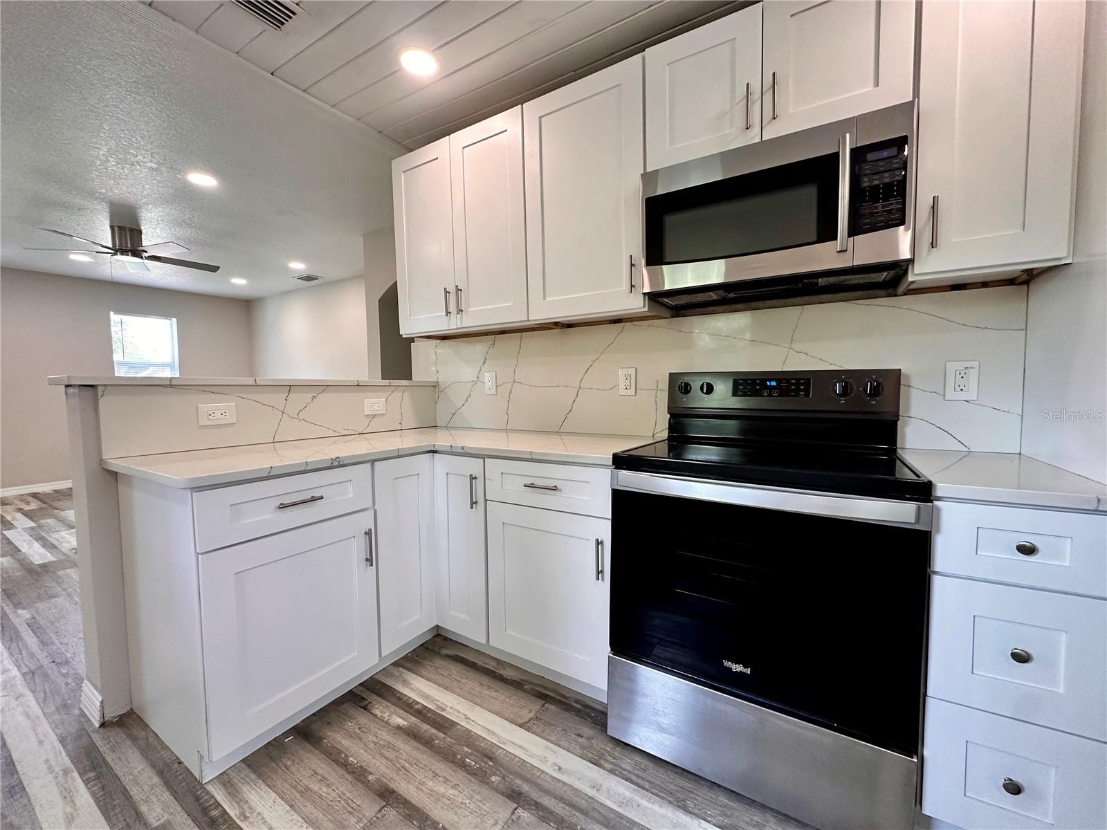 8517 N HIGHLAND AVE — photo 5