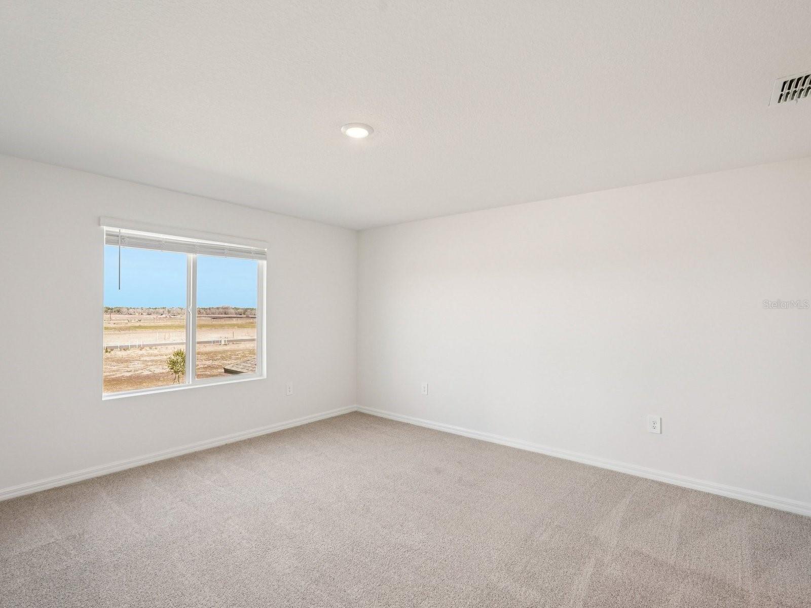 13613 SHELLMORE AVE — photo 10