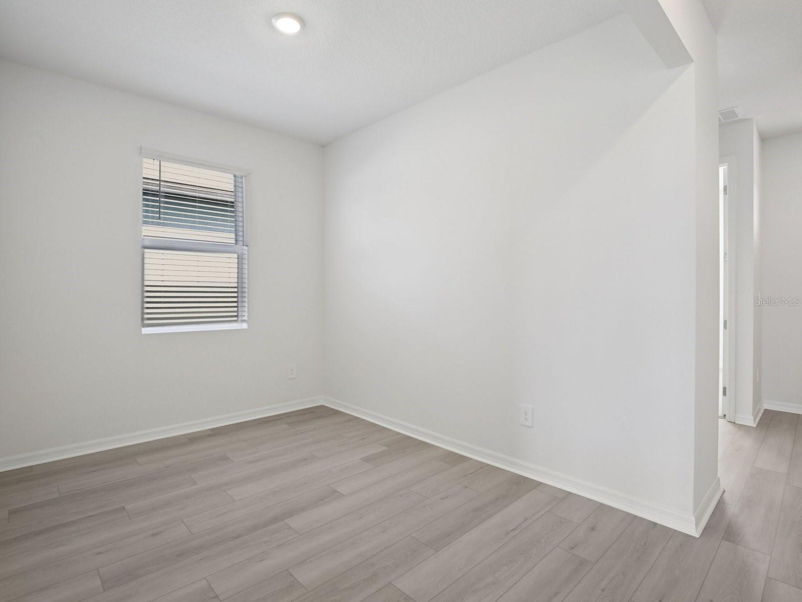 9017 VENETIA CT — photo 6