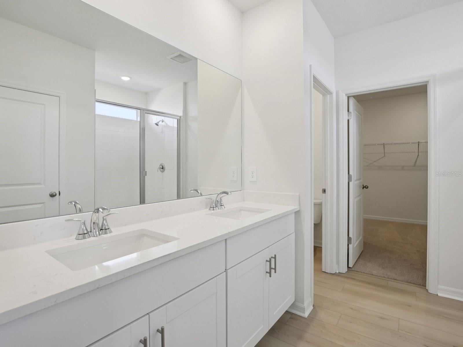 9017 VENETIA CT — photo 15