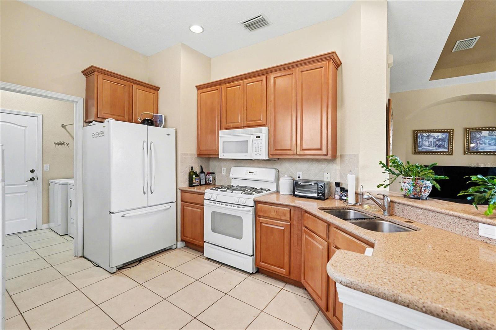 918 REGAL MANOR WAY — photo 7
