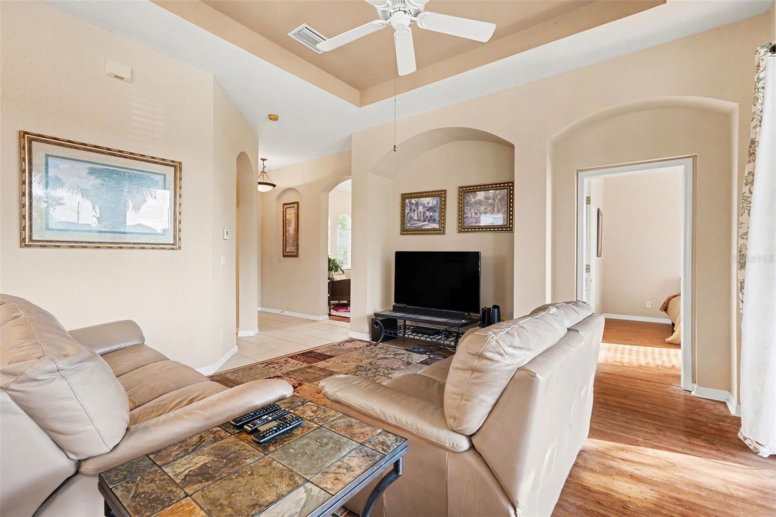 918 REGAL MANOR WAY — photo 3