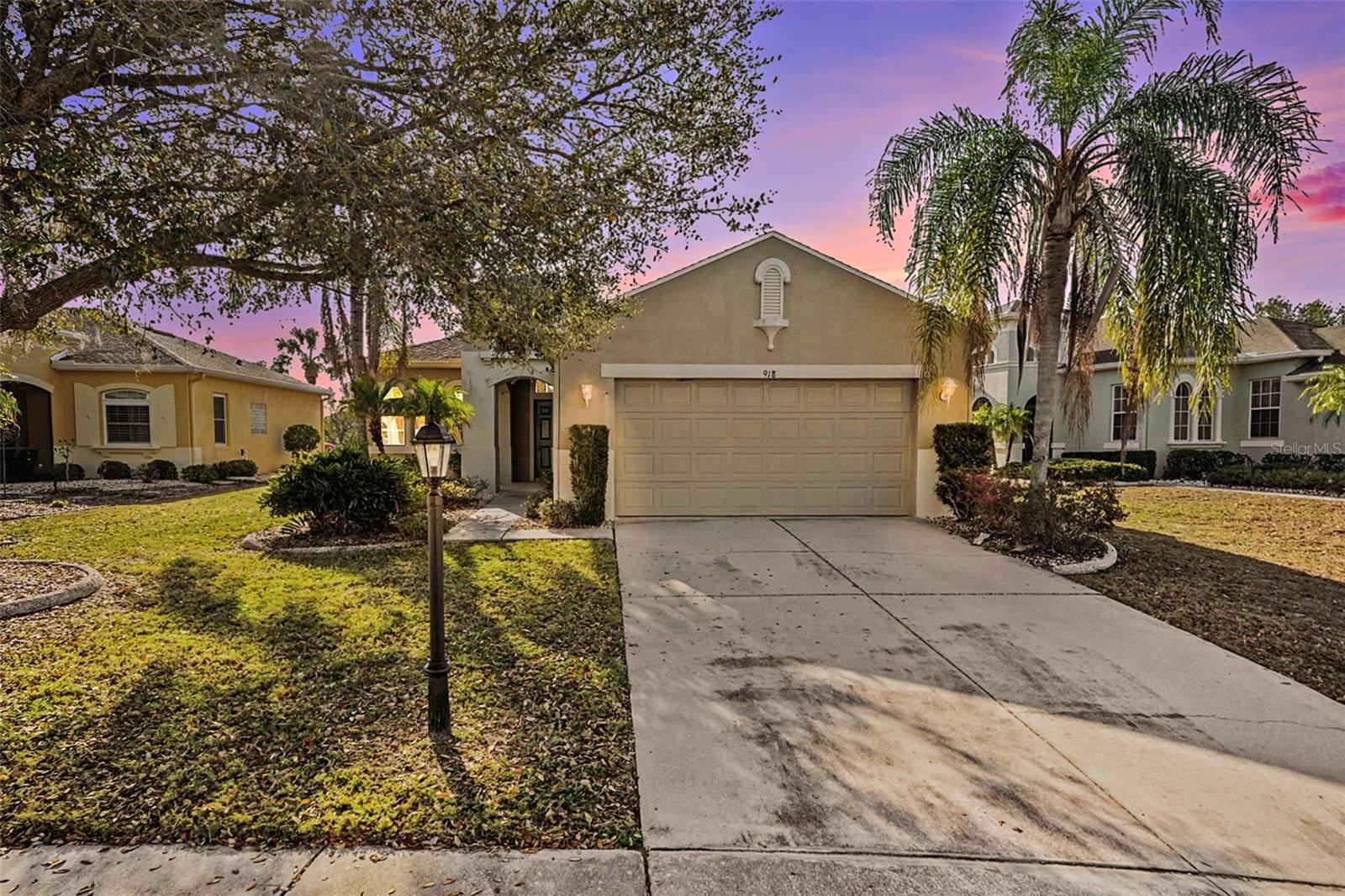 918 REGAL MANOR WAY — photo 2