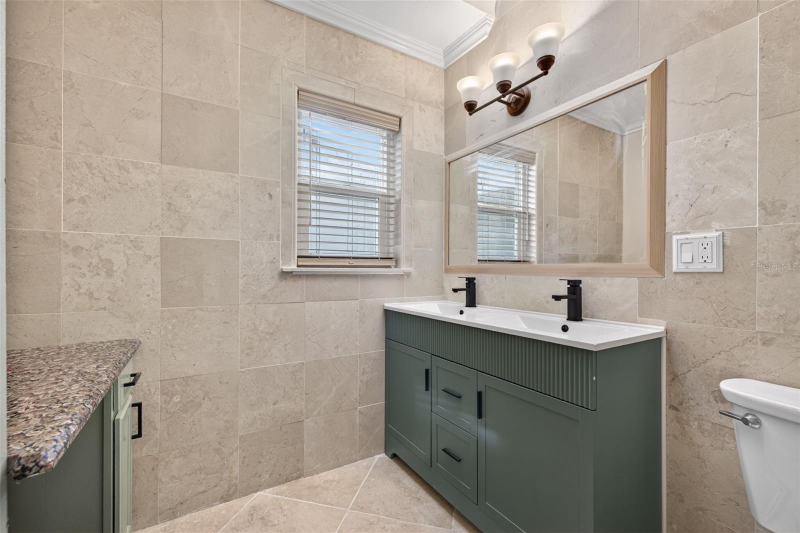 8711 BAY CREST LN — photo 14
