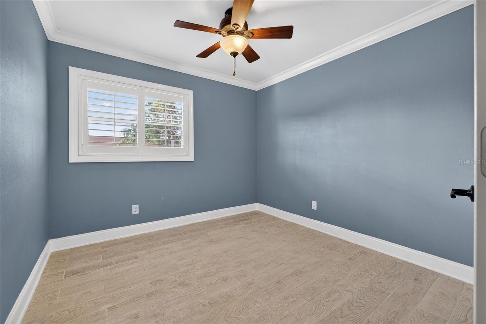 8711 BAY CREST LN — photo 16