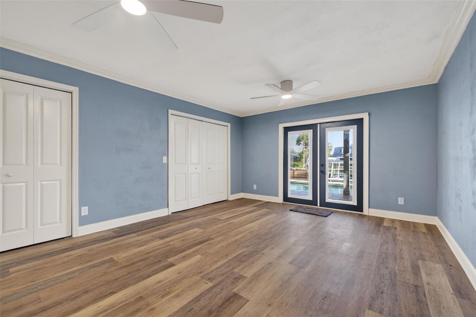 8711 BAY CREST LN — photo 40