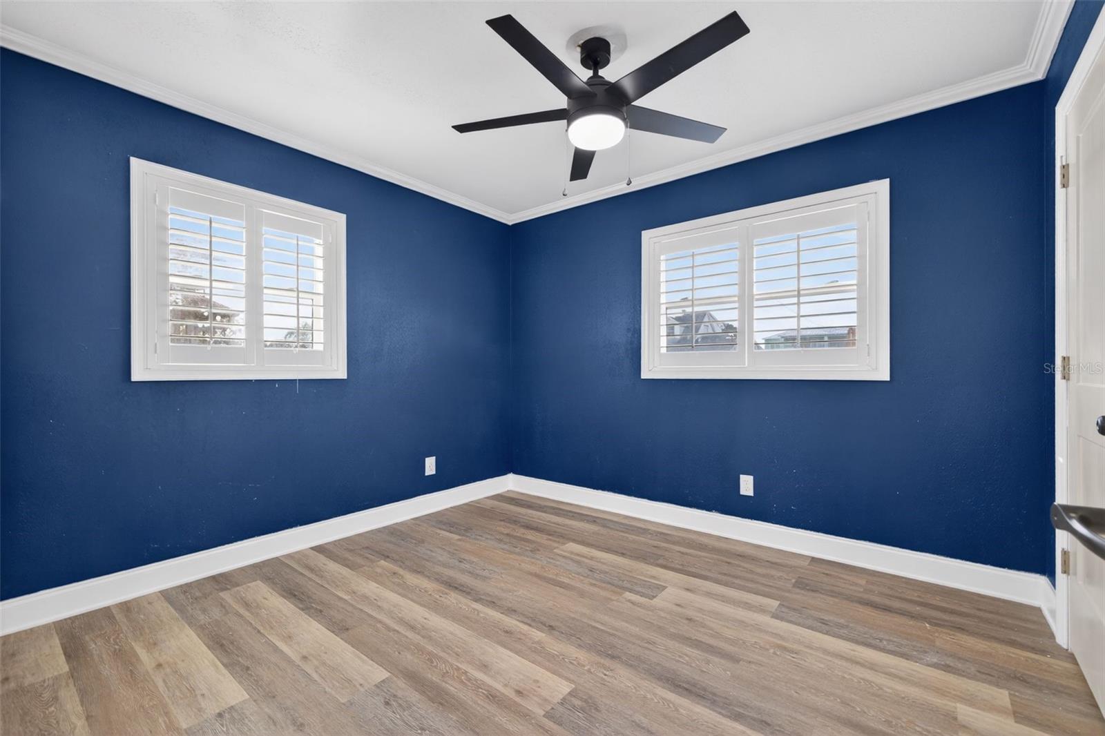 8711 BAY CREST LN — photo 18