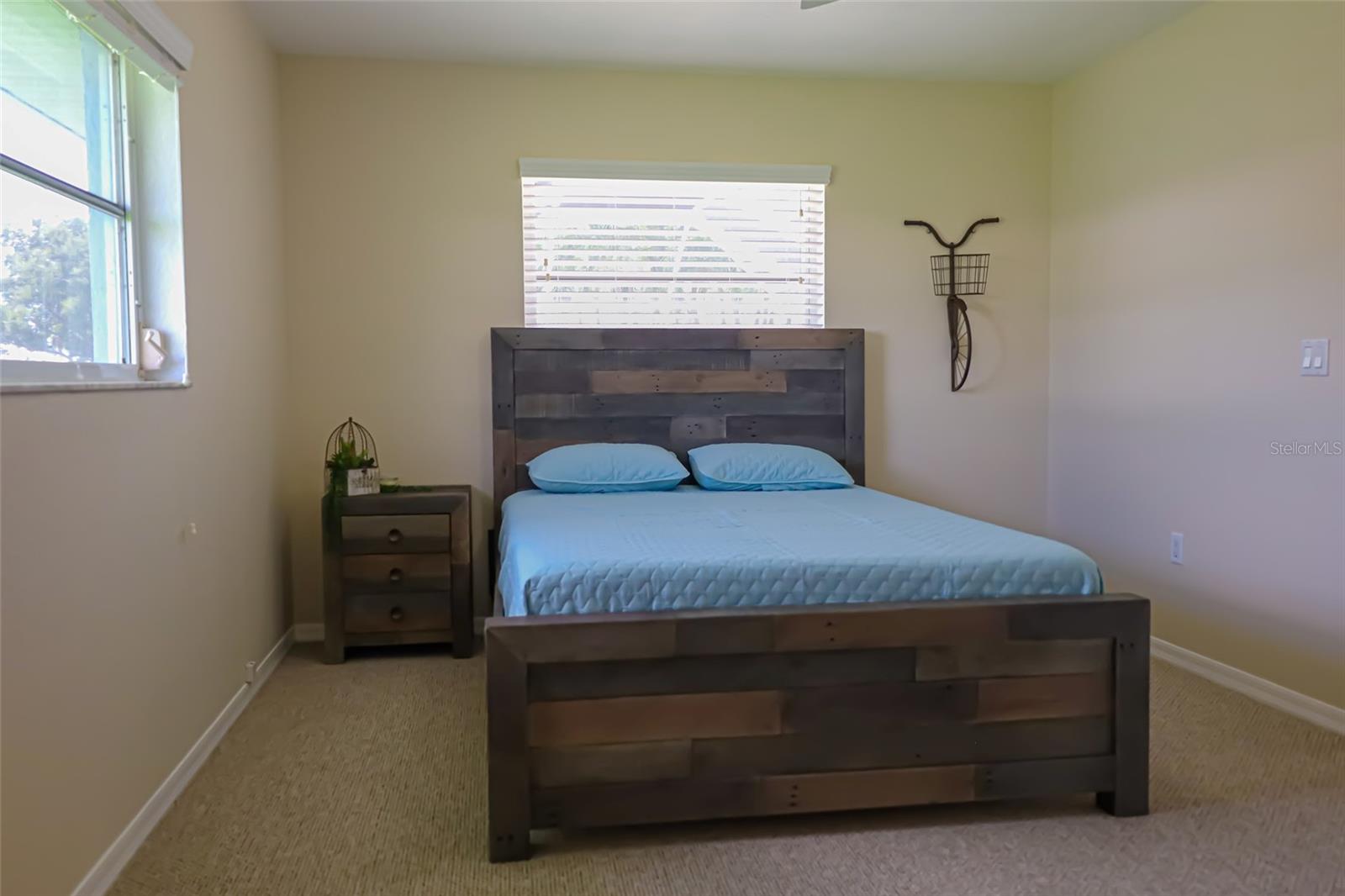 1690 WAXWING CT — photo 15