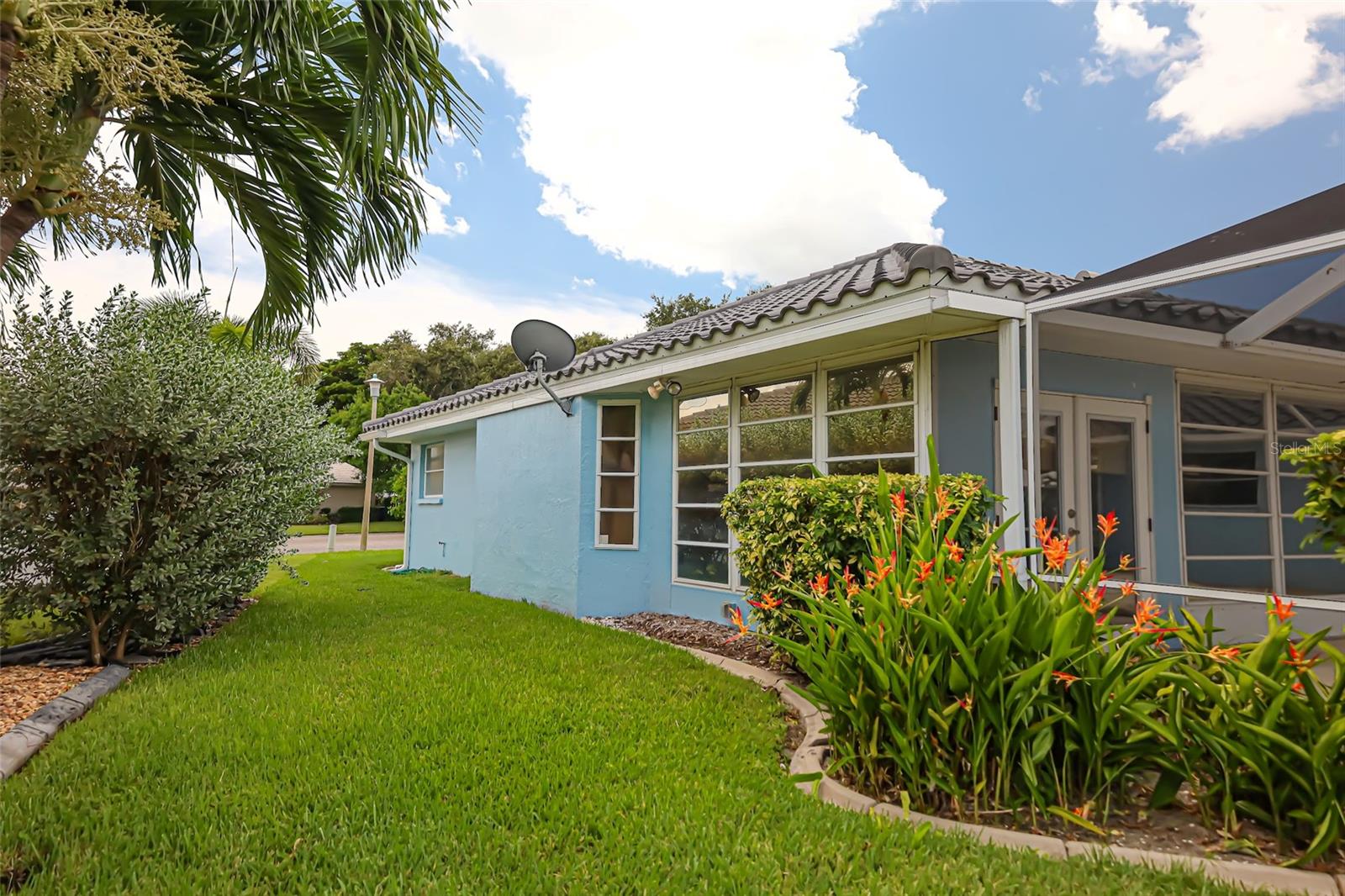 1690 WAXWING CT — photo 35