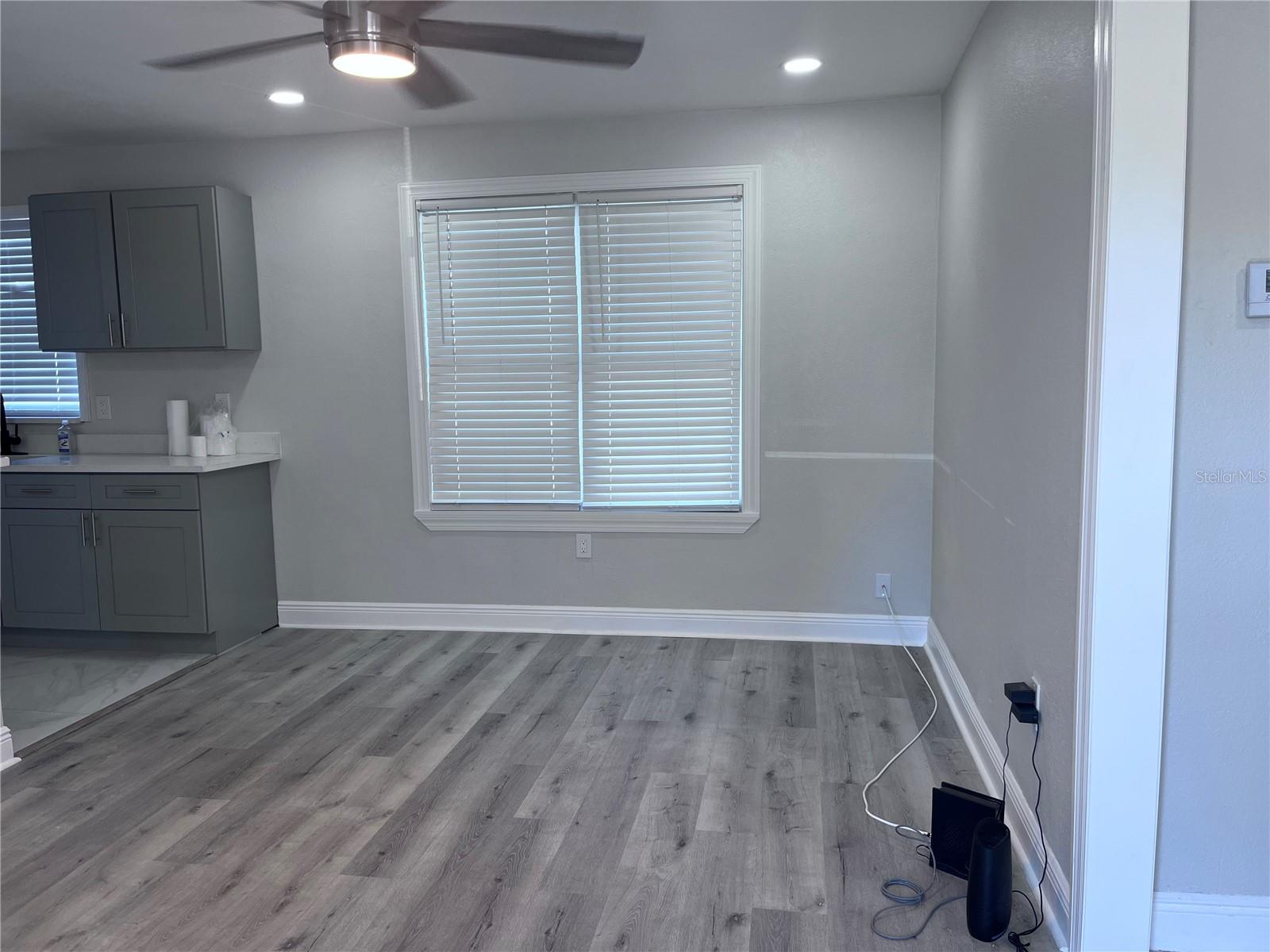 3215 W PINE ST — photo 6