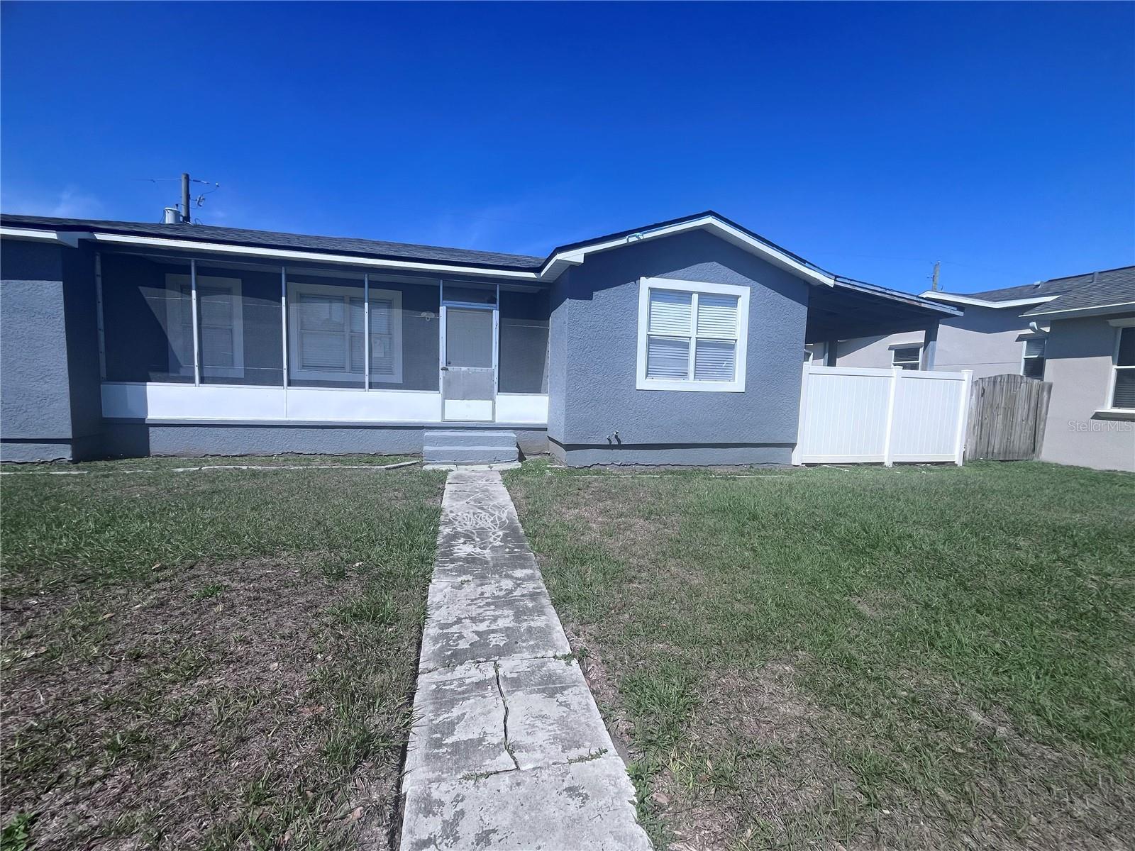 3215 W PINE ST — photo 2