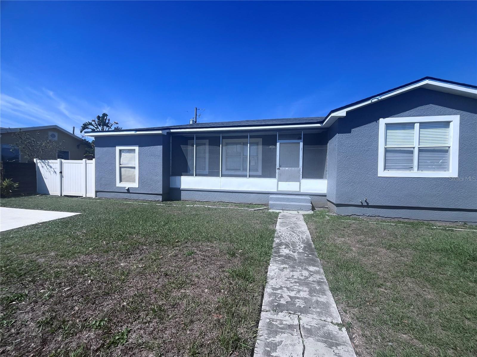 3215 W PINE ST — photo 3
